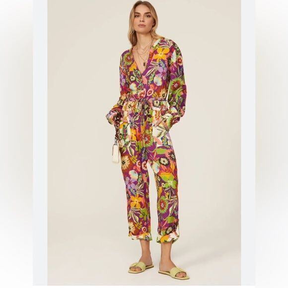 RTR Le Superbe Lotus Land Jumpsuit romper, capris, tie-dye floral sz6 printed